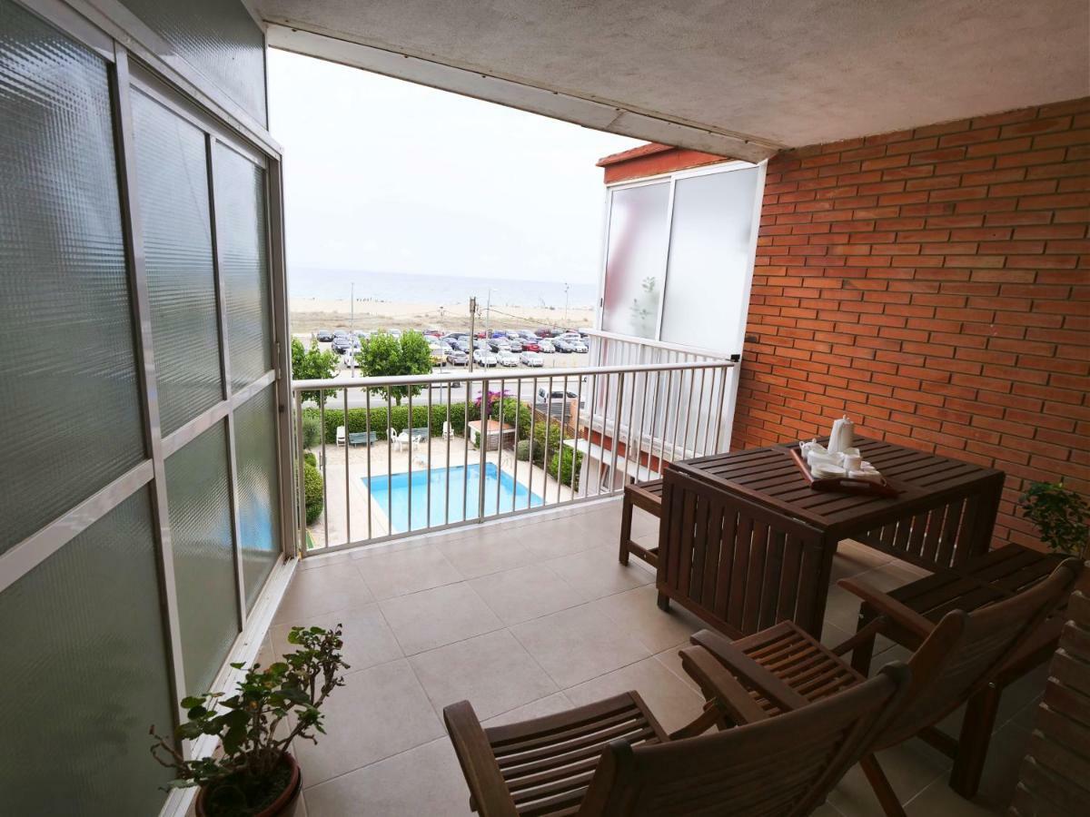 Apartamento Maraka Playa Castelldefels Eksteriør billede