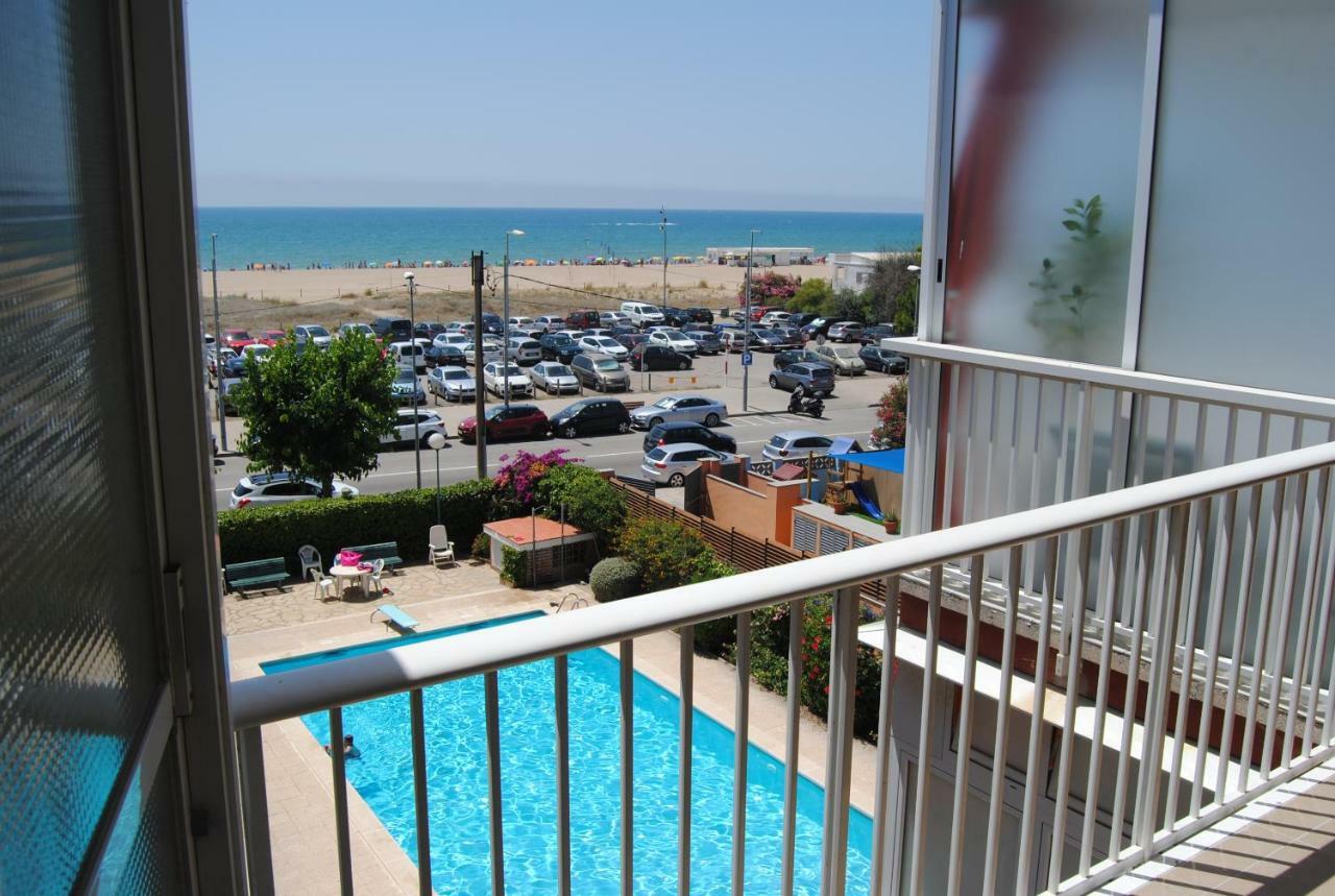 Apartamento Maraka Playa Castelldefels Eksteriør billede