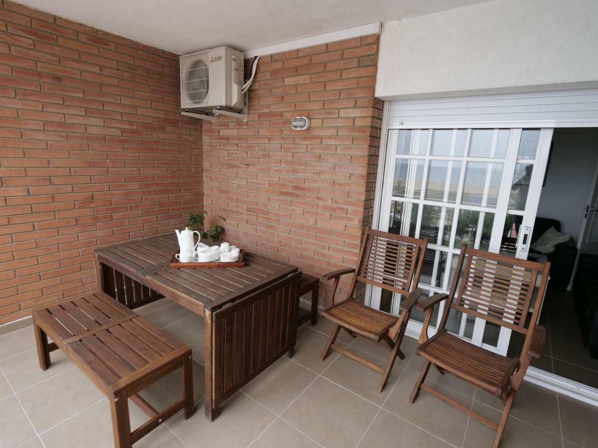 Apartamento Maraka Playa Castelldefels Eksteriør billede